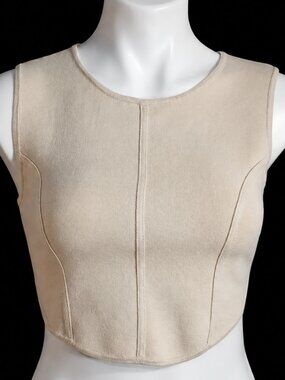 NWT small sleeveless crop top. HOUSE OF HARLOW neutral trendy summer tank shirt